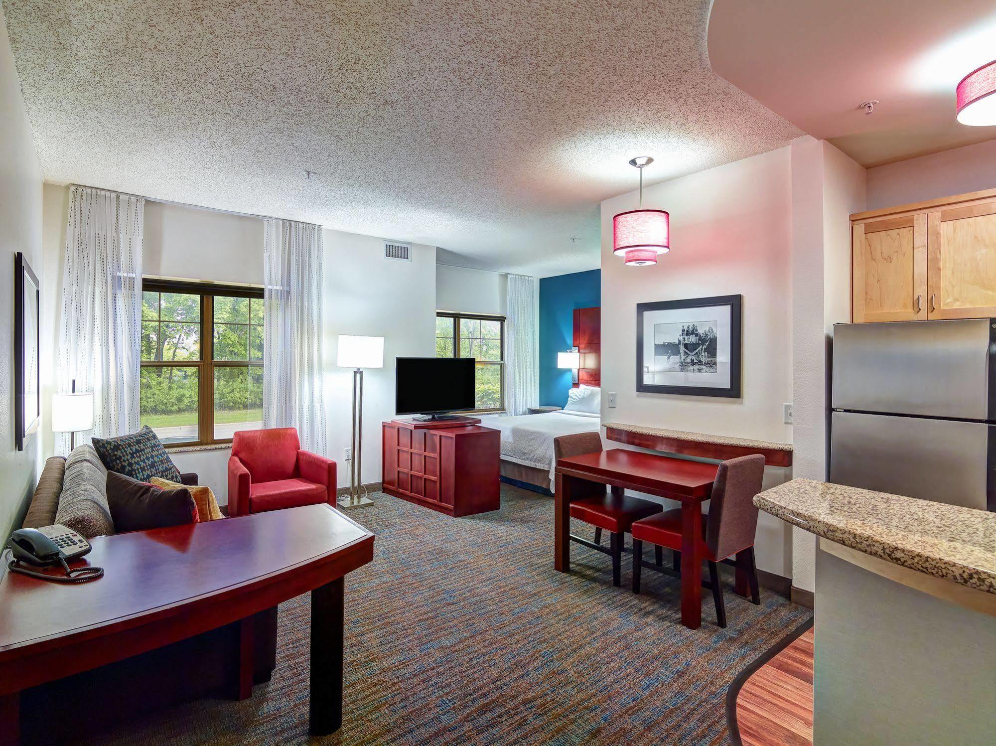 Residence Inn Minneapolis Plymouth Exterior photo
